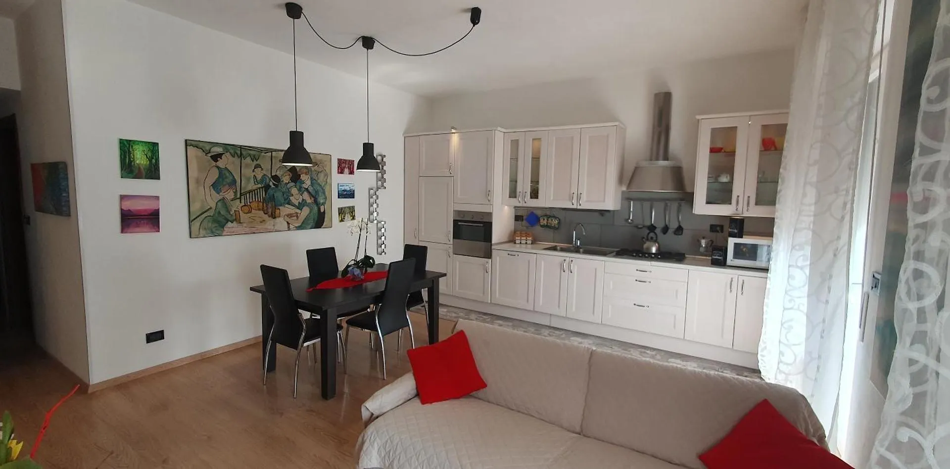 Living Verona location